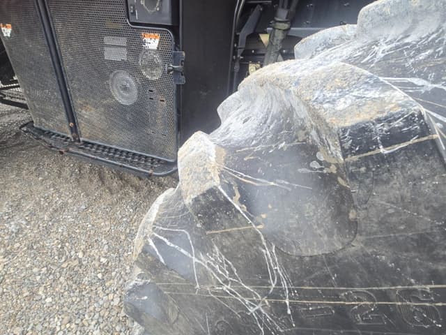 Image of Case IH 8120 equipment image 3