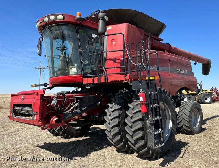 Main image Case IH 8120