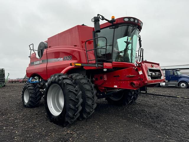 Image of Case IH 8120 equipment image 2