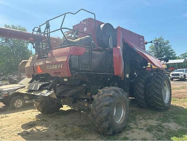 Image of Case IH 8120 equipment image 1