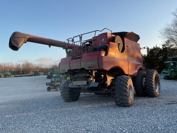 Image of Case IH 8120 equipment image 2