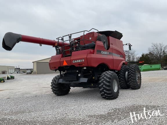 Image of Case IH 8120 equipment image 3