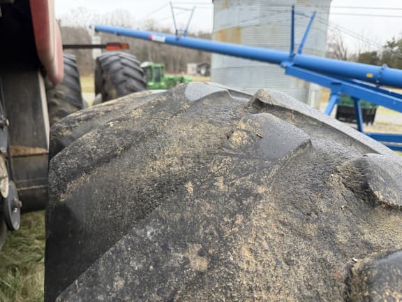 Image of Case IH 8120 equipment image 2