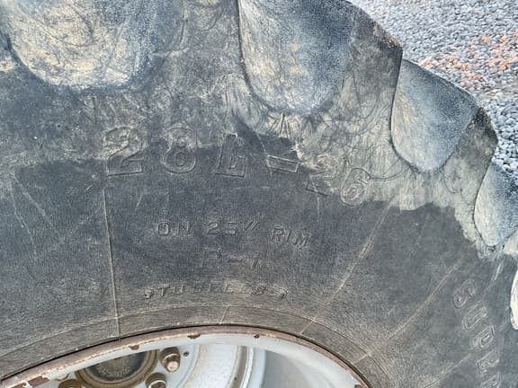 Image of Case IH 8120 equipment image 4