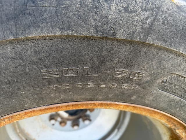 Image of Case IH 8120 equipment image 4