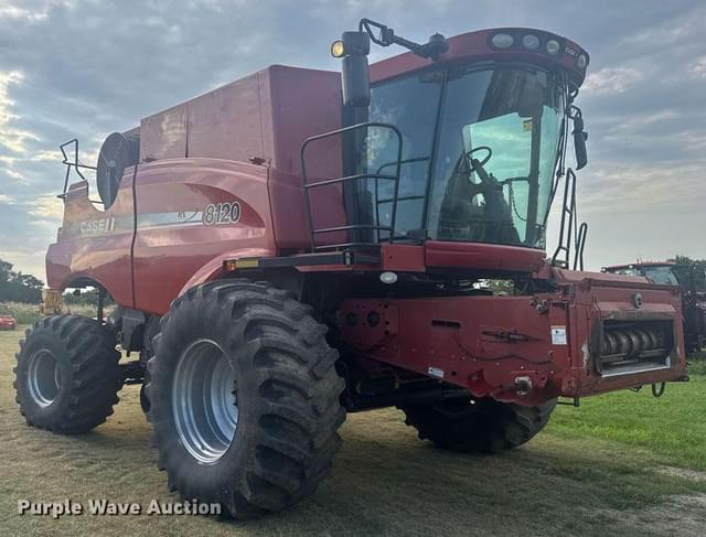 Image of Case IH 8120 equipment image 2