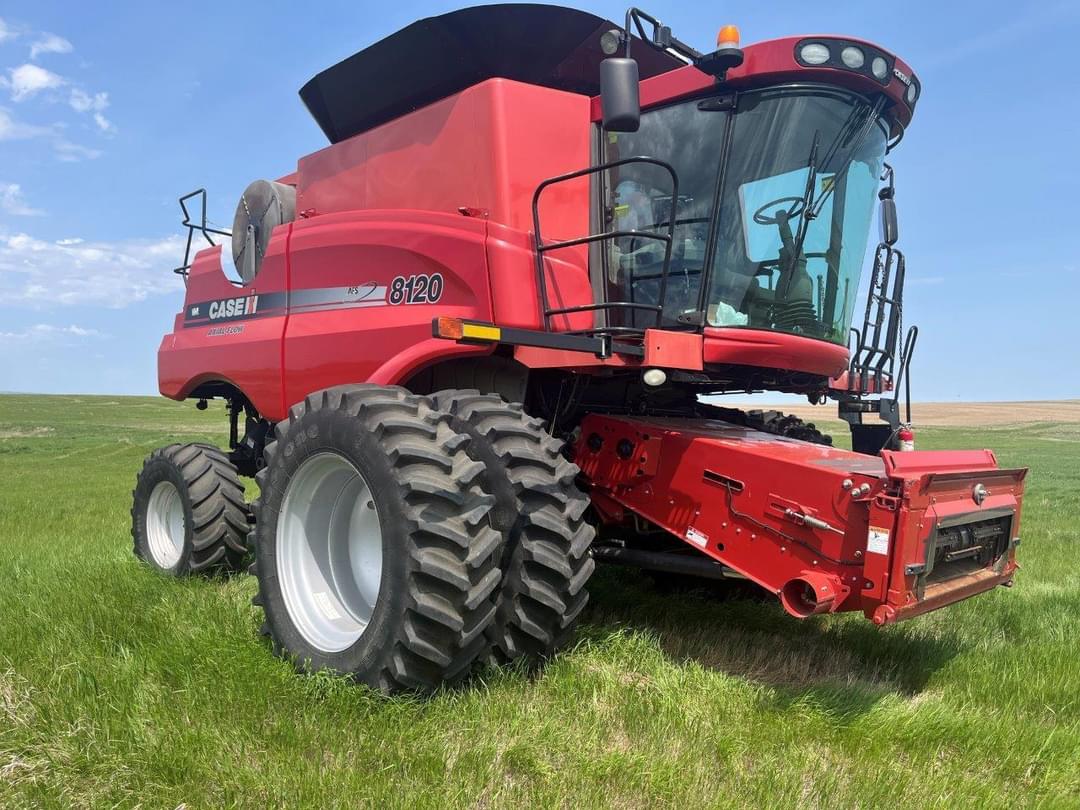 Image of Case IH 8120 Primary image