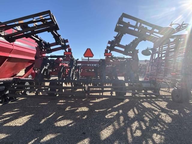 Image of Case IH Ecolo-Tiger 870 equipment image 4