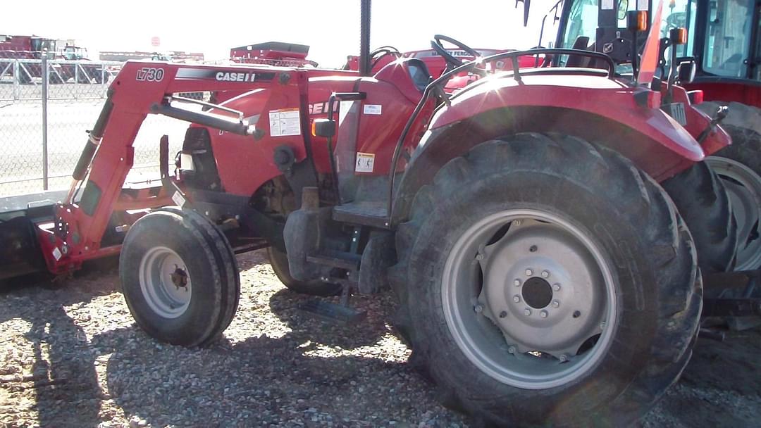 Image of Case IH Farmall 70 Primary image