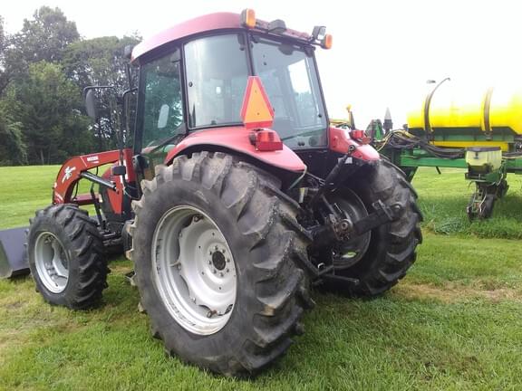 Image of Case IH Farmall 95 equipment image 3