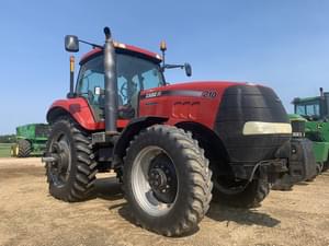 2010 Case IH Magnum 210 Image