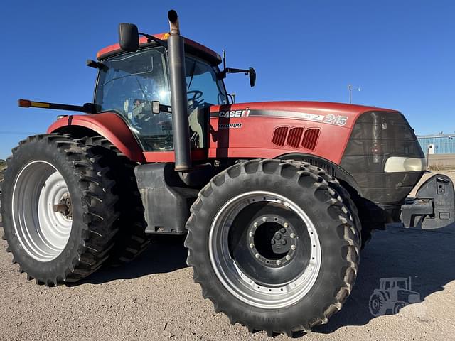 Image of Case IH Magnum 215 equipment image 2