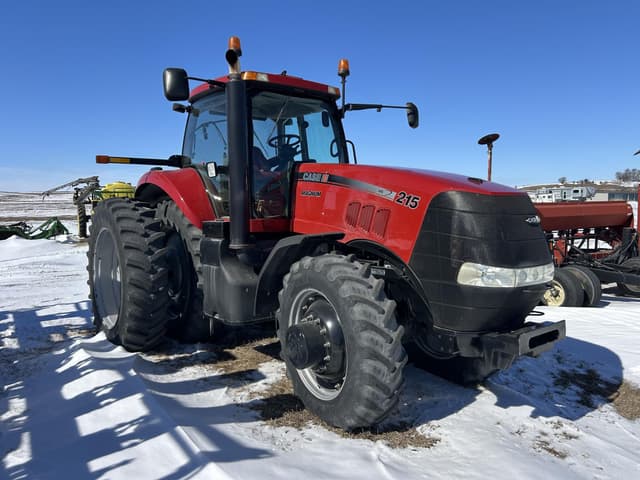 Image of Case IH Magnum 215 equipment image 3