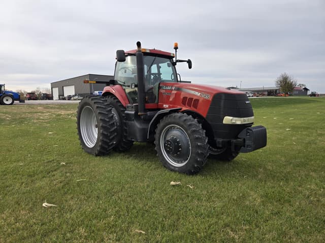 Image of Case IH Magnum 245 equipment image 3