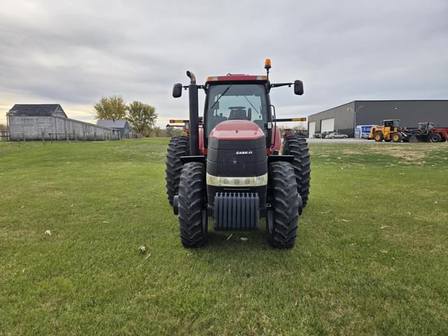 Image of Case IH Magnum 245 equipment image 2