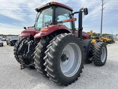 Image of Case IH Magnum 275 equipment image 2