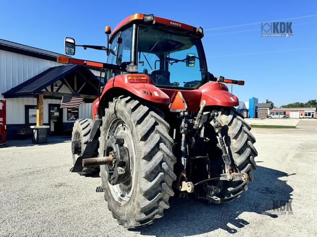 Image of Case IH Magnum 275 equipment image 3