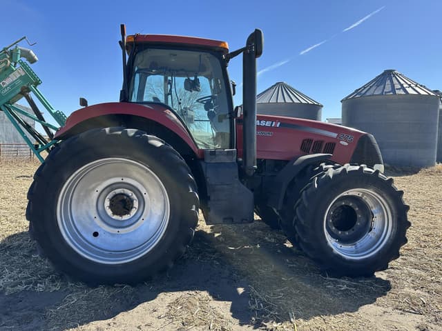 Image of Case IH Magnum 275 equipment image 4