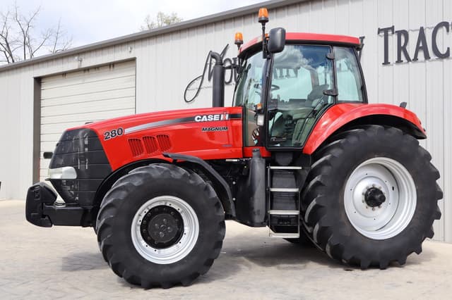 Image of Case IH Magnum 280 equipment image 3