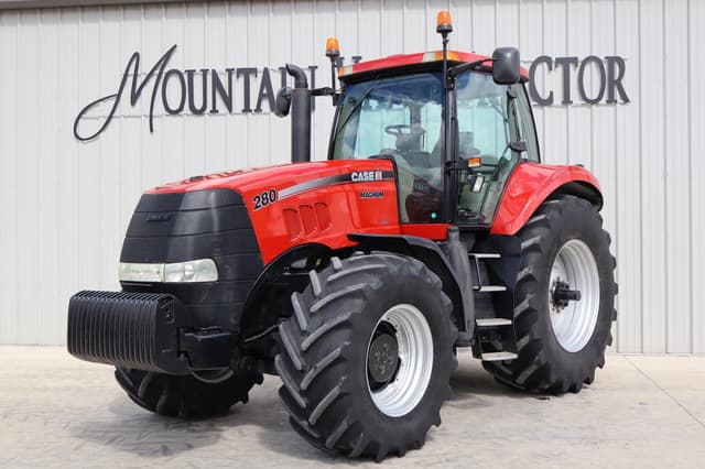 Image of Case IH Magnum 280 equipment image 2