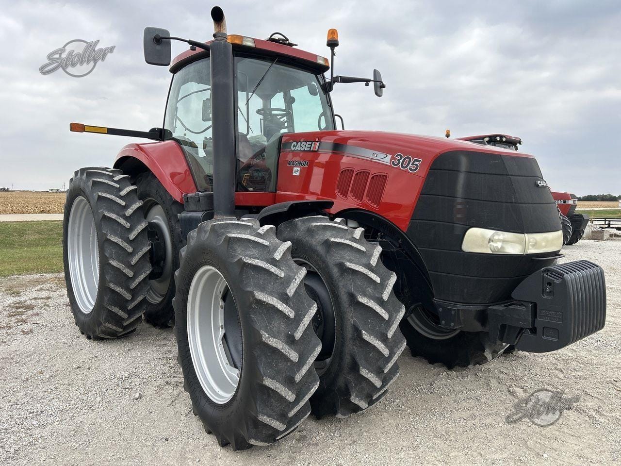 2010 Case IH Magnum 305 Equipment Image0