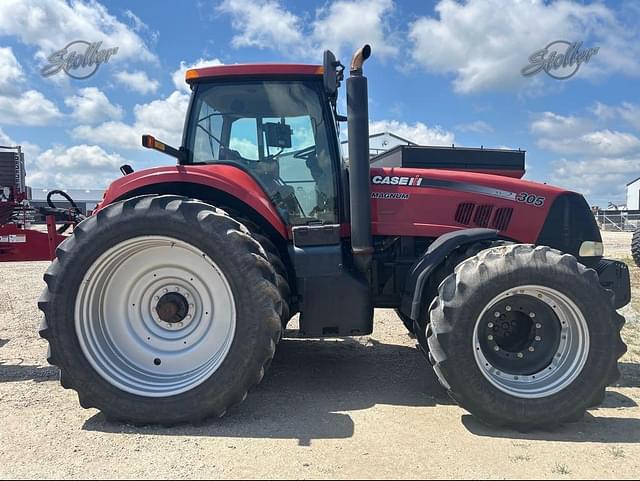 Image of Case IH Magnum 305 equipment image 1