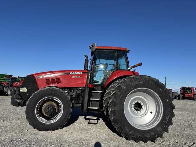 Image of Case IH Magnum 305 equipment image 2