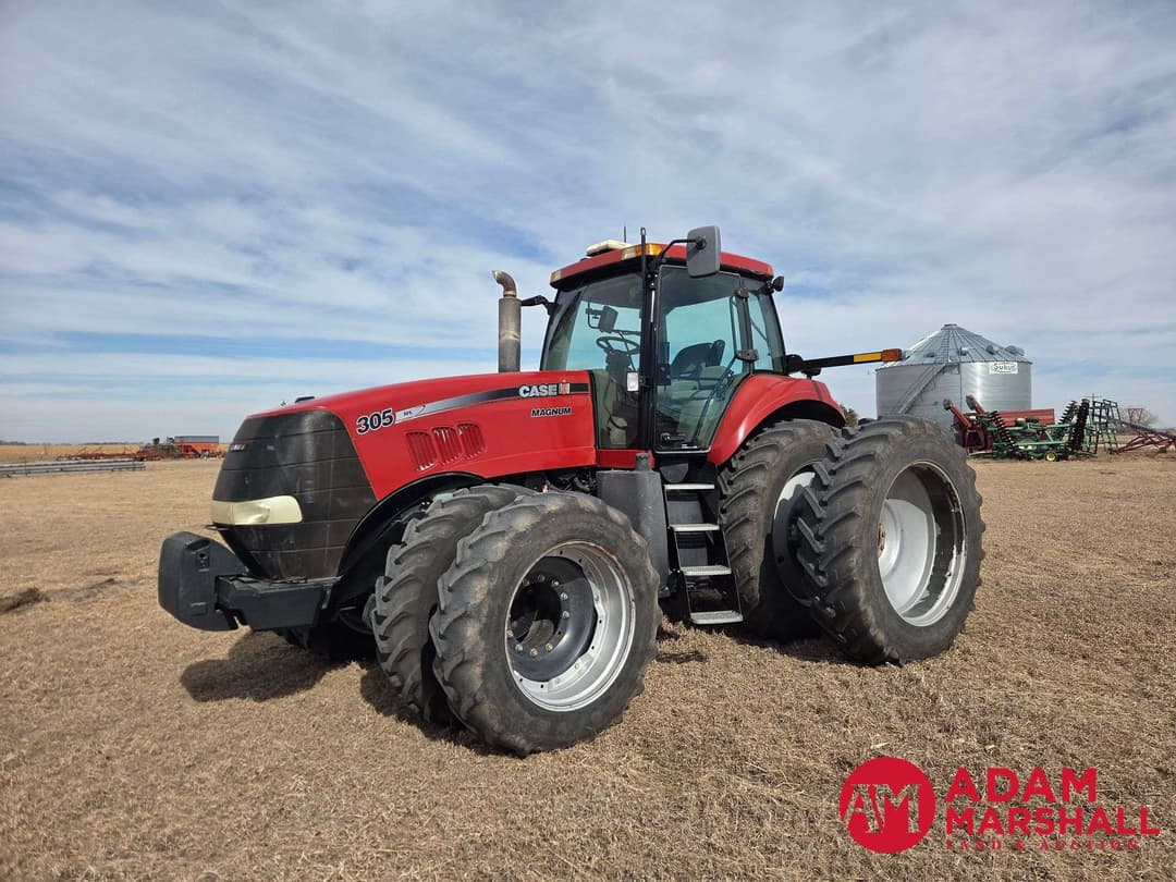 Image of Case IH Magnum 305 Primary image