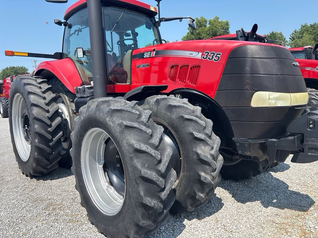 Image of Case IH Magnum 335 Primary image