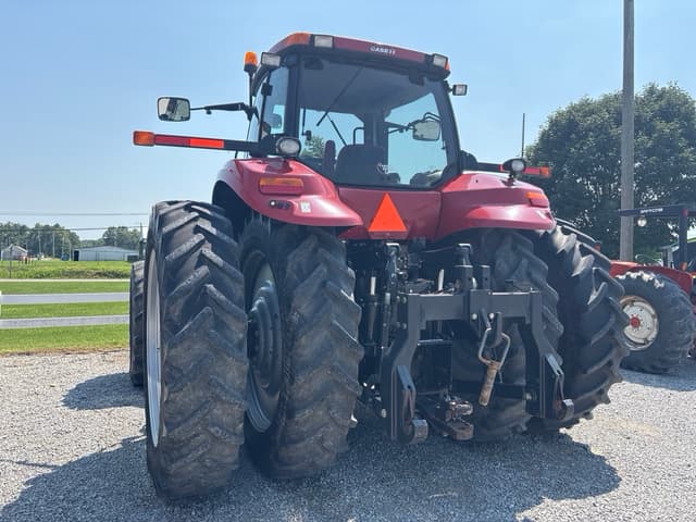 Image of Case IH Magnum 335 equipment image 4