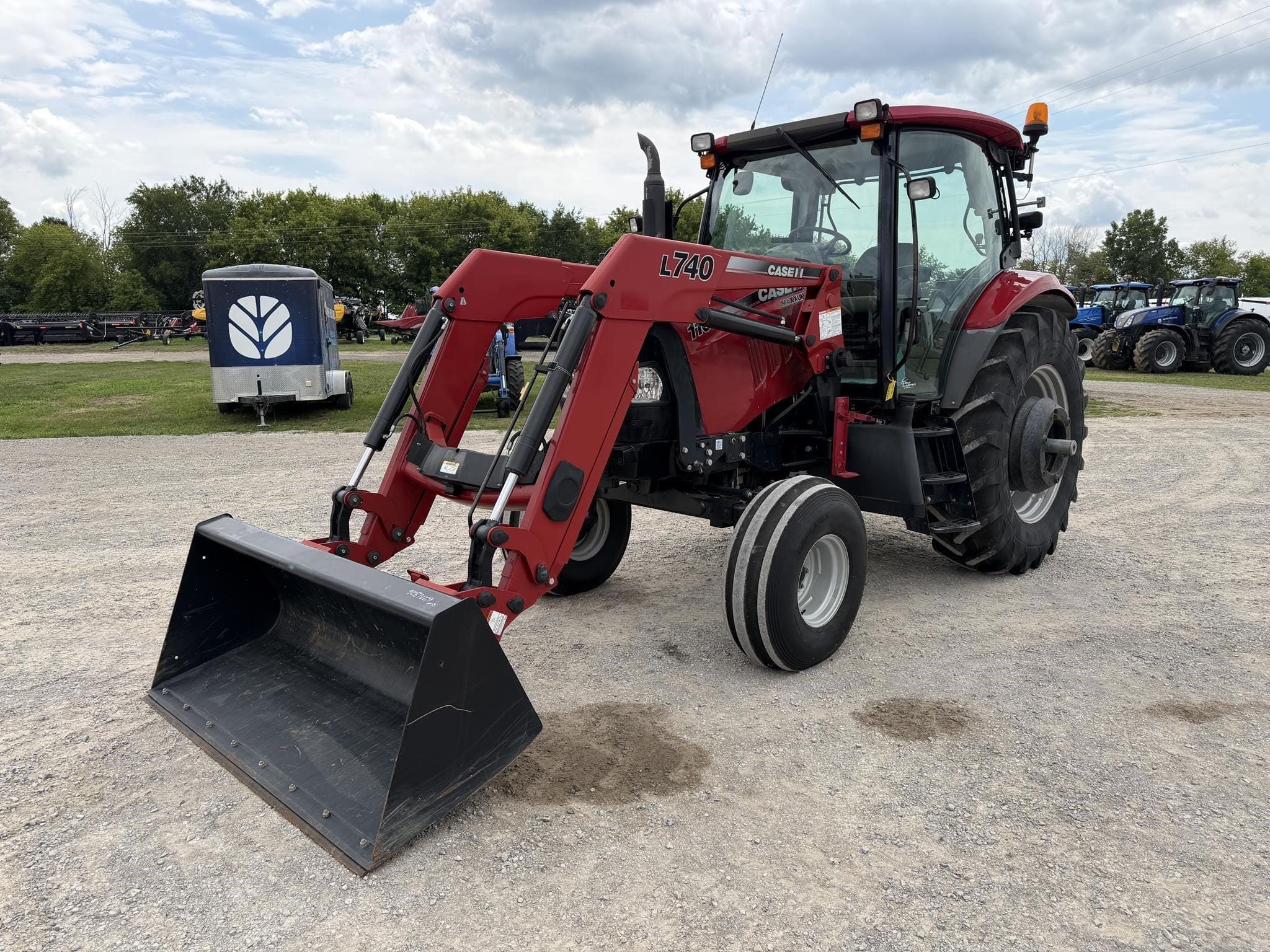 2010 Case IH Maxxum 110 Equipment Image0
