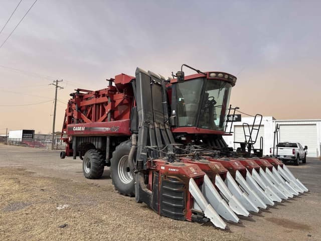 Image of Case IH Module Express 625 equipment image 2