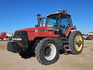 2010 Case IH MX220 Image