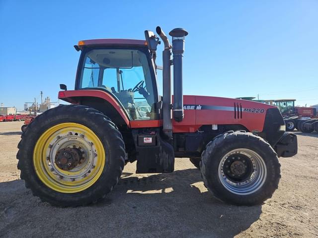 Image of Case IH MX220 equipment image 3