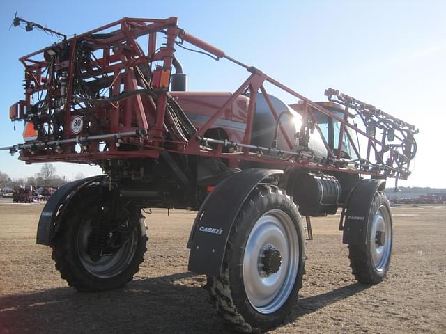 Image of Case IH 3330 Patriot equipment image 4