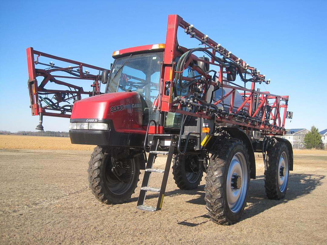 Image of Case IH 3330 Patriot Primary image