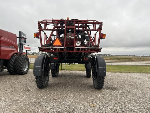 Image of Case IH 3330 Patriot equipment image 3