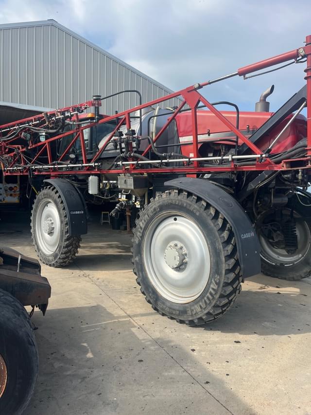 Image of Case IH 3330 Patriot equipment image 3