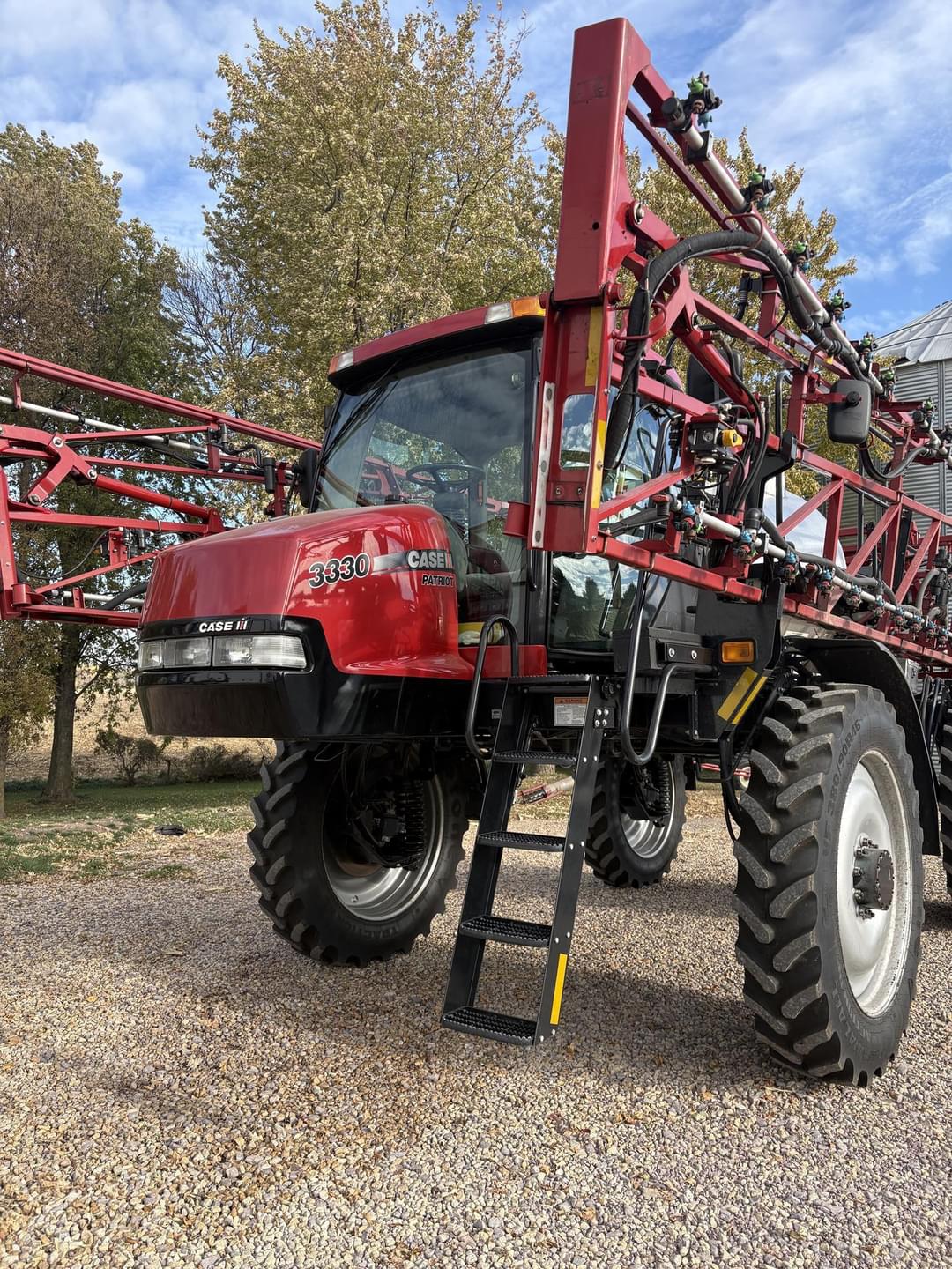 Image of Case IH 3330 Patriot Primary image