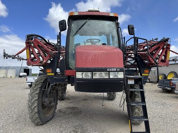 Image of Case IH 3330 Patriot equipment image 1