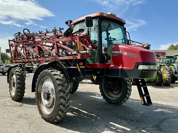 Image of Case IH 3330 Patriot equipment image 2