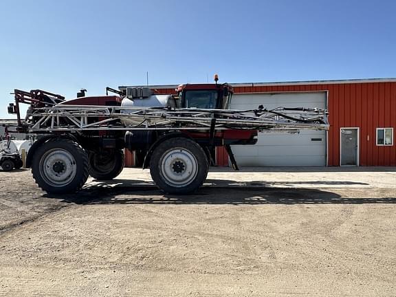 Image of Case IH Patriot 4420 equipment image 2