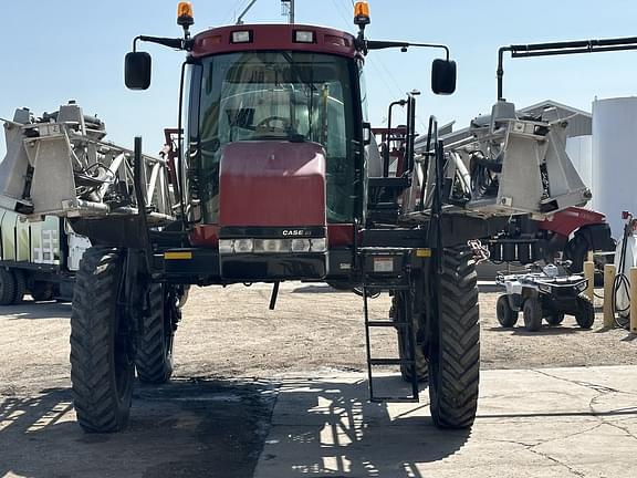 Image of Case IH Patriot 4420 equipment image 1