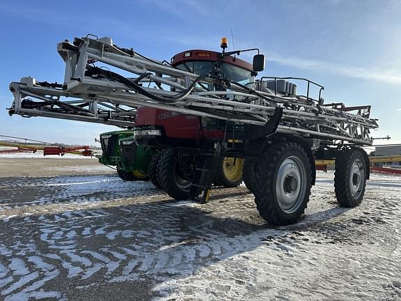 Image of Case IH Patriot 4420 equipment image 1