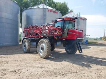 Main image Case IH Patriot 4420