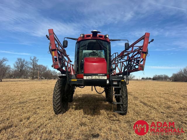 Image of Case IH Patriot 4420 equipment image 2