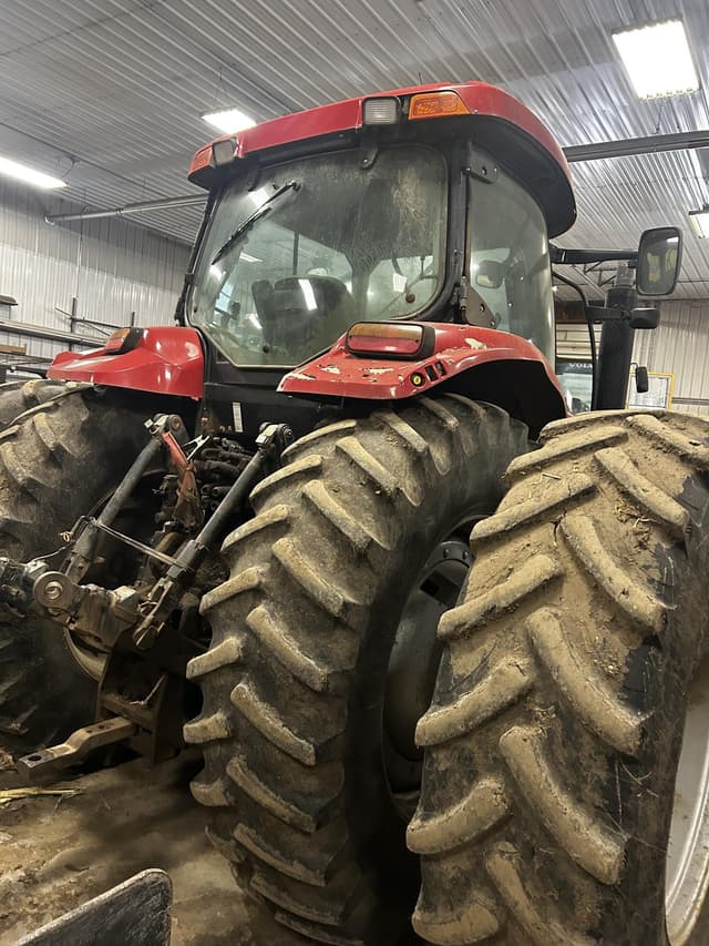 Image of Case IH Puma 210 equipment image 2