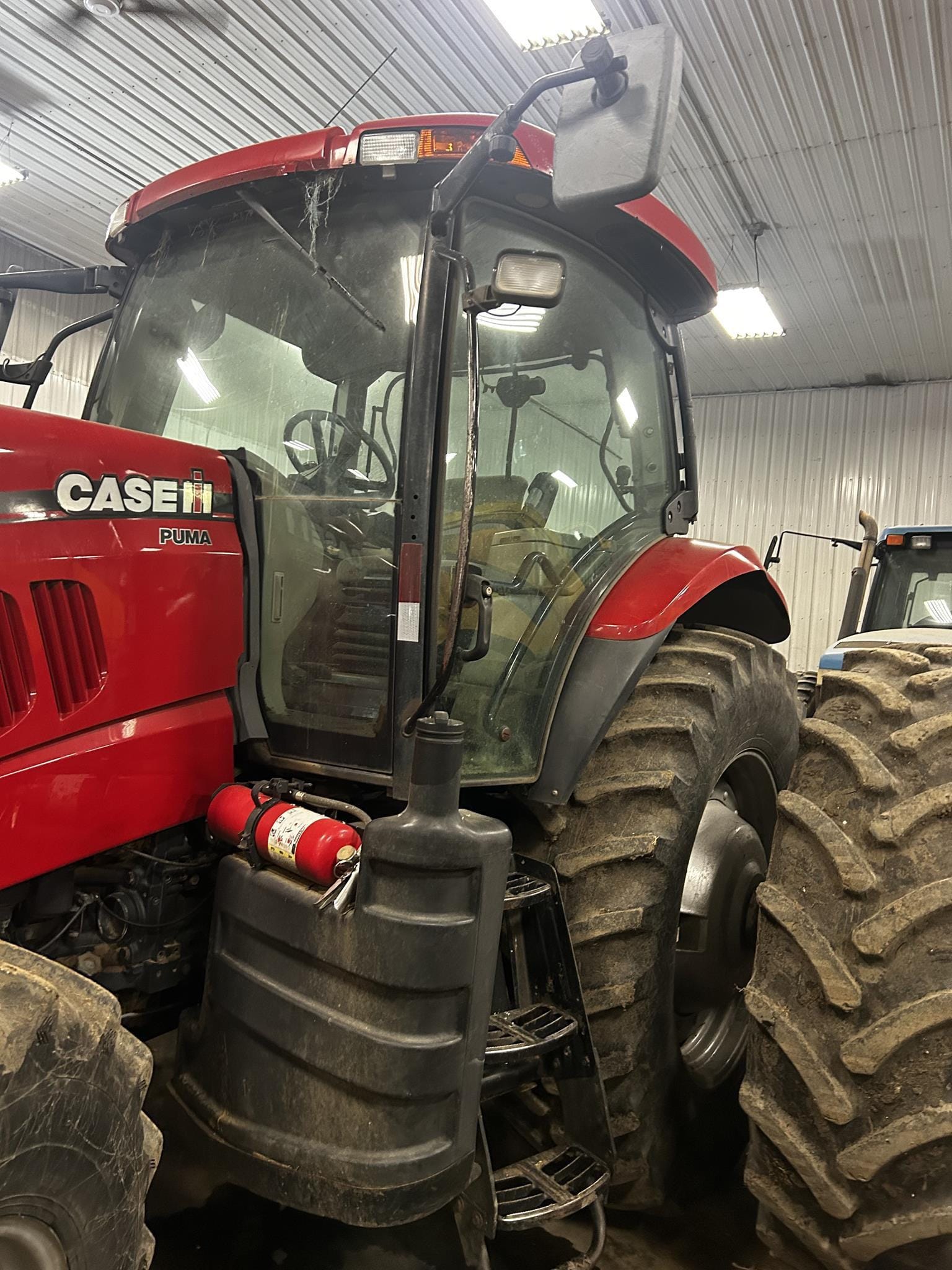 2010 Case IH Puma 210 Equipment Image0