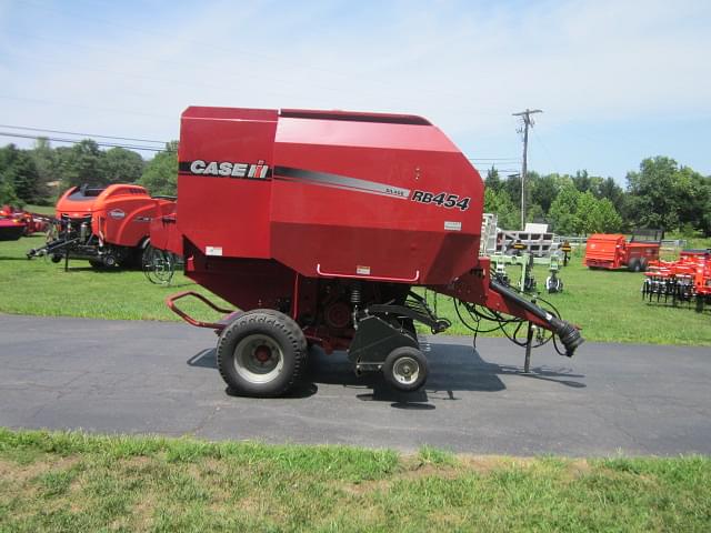 Image of Case IH RB454 equipment image 2