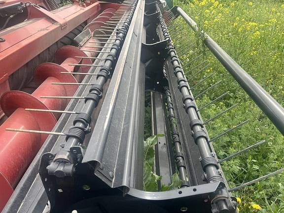 Image of Case IH SC101 equipment image 2